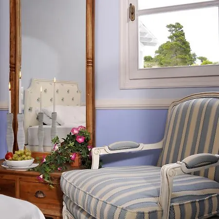 Anemolia With Private Pools Near The Beautiful Beaches Of Alonissos Isomata