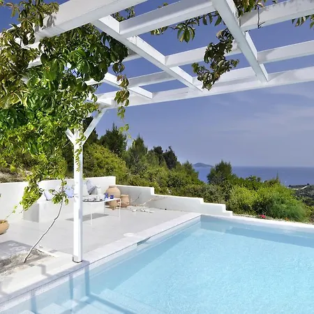Willa Anemolia With Private Pools Near The Beautiful Beaches Of Alonissos Isomata