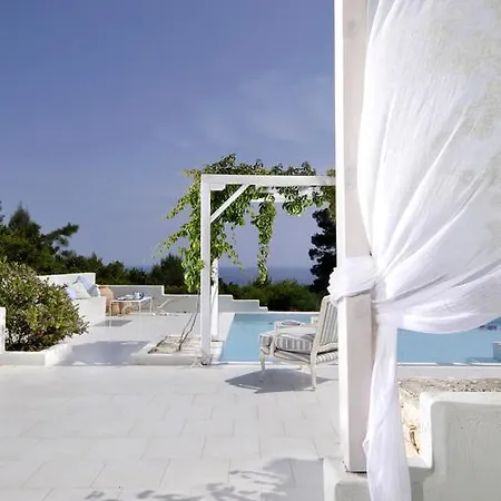 Anemolia With Private Pools Near The Beautiful Beaches Of Alonissos Isomata