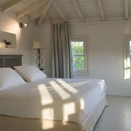 Anemolia With Private Pools Near The Beautiful Beaches Of Alonissos Villa