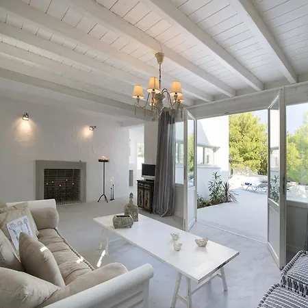 Villa Anemolia With Private Pools Near The Beautiful Beaches Of Alonissos *