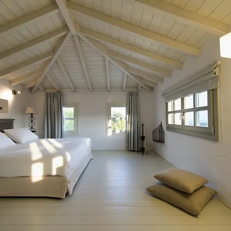 Anemolia With Private Pools Near The Beautiful Beaches Of Alonissos Villa Isomata