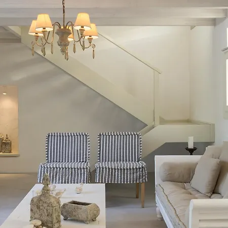 Anemolia With Private Pools Near The Beautiful Beaches Of Alonissos *