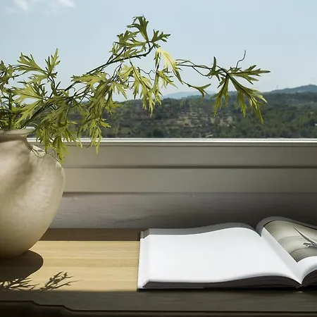 Anemolia With Private Pools Near The Beautiful Beaches Of Alonissos *