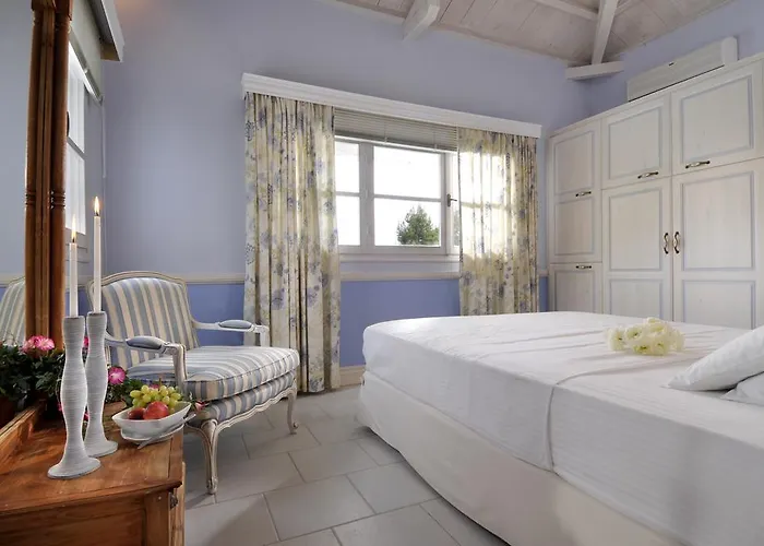 Anemolia With Private Pools Near The Beautiful Beaches Of Alonissos * Isomata