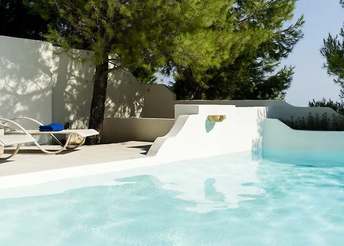 Anemolia With Private Pools Near The Beautiful Beaches Of Alonissos Isomata