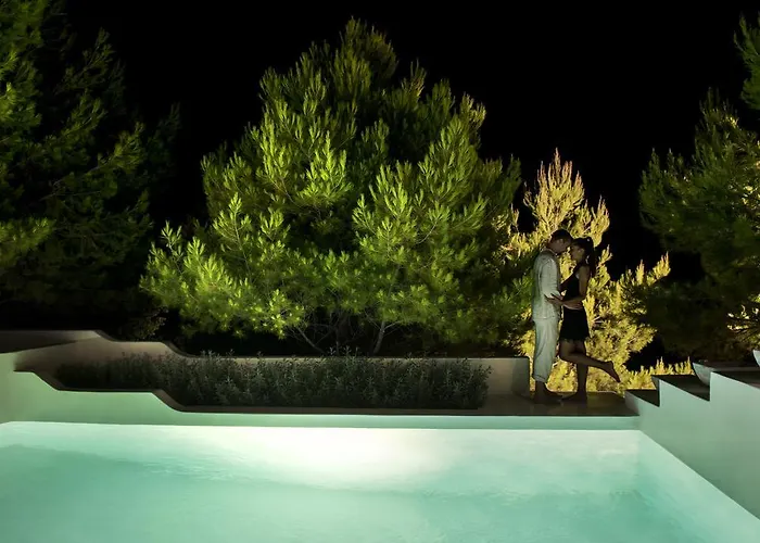 Anemolia With Private Pools Near The Beautiful Beaches Of Alonissos Villa