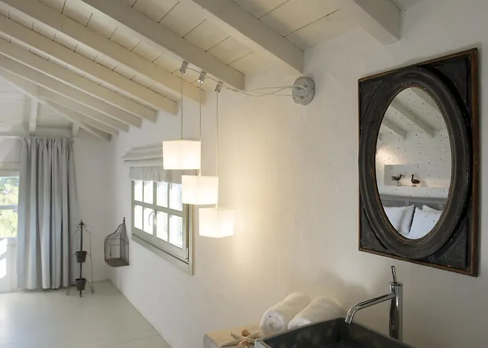 Villa Anemolia With Private Pools Near The Beautiful Beaches Of Alonissos Isomata