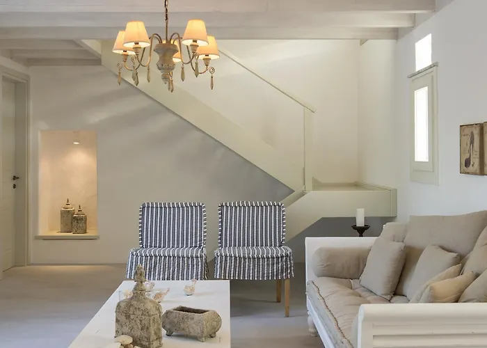 Anemolia With Private Pools Near The Beautiful Beaches Of Alonissos *