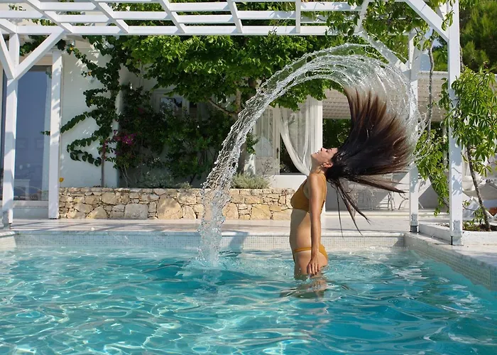 Villa Anemolia With Private Pools Near The Beautiful Beaches Of Alonissos